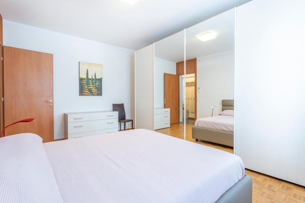 Udine Palazzo D'Aronco Modern Apartment Ngoại thất bức ảnh
