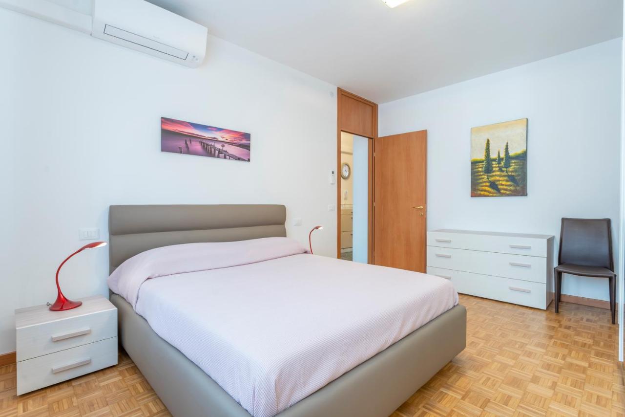 Udine Palazzo D'Aronco Modern Apartment Ngoại thất bức ảnh